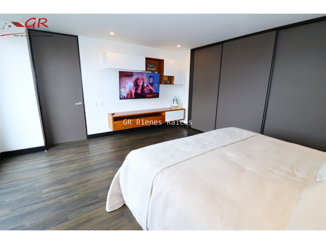Casa de 4 alcobas en venta en Parcelas, Cota, 244 m² · foto 18 de 24