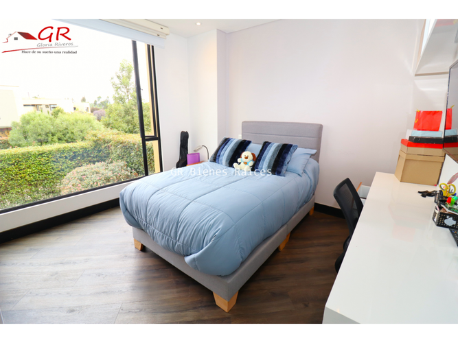 Casa de 4 alcobas en venta en Parcelas, Cota, 244 m² · foto 23 de 24