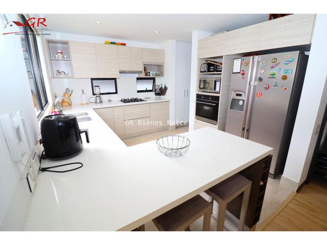 Casa de 3 alcobas en venta en Parcelas, Cota, 169 m² · foto 9 de 24