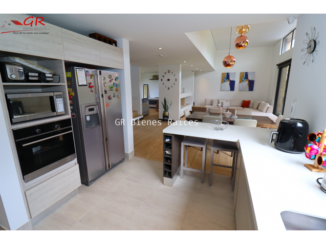 Casa de 3 alcobas en venta en Parcelas, Cota, 169 m² · foto 10 de 24