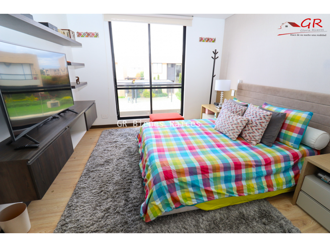 Casa de 3 alcobas en venta en Parcelas, Cota, 169 m² · foto 16 de 24