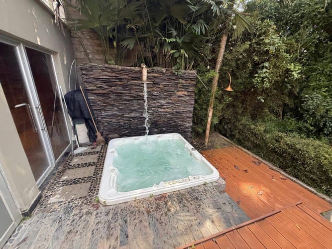Casa de 4 alcobas en venta en Cabecera Del Llano, Bucaramanga, 290 m² · foto 2 de 19