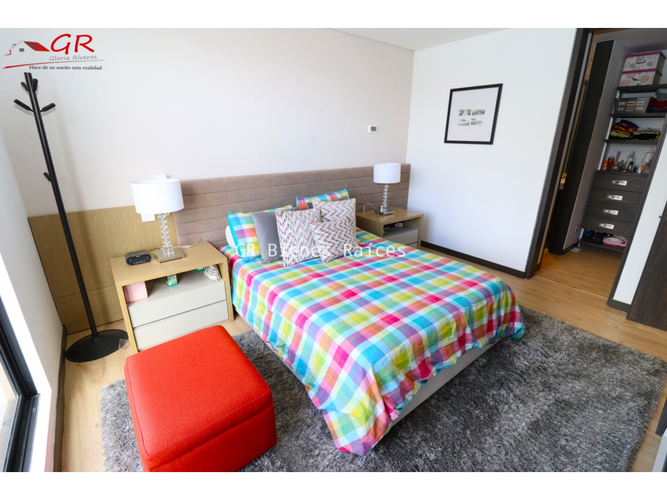 Casa de 3 alcobas en venta en Parcelas, Cota, 169 m² · foto 17 de 24