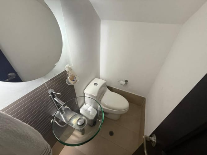 Casa de 4 alcobas en venta en Cabecera Del Llano, Bucaramanga, 290 m² · foto 8 de 19