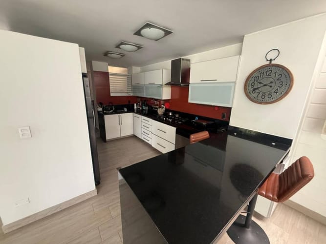 Casa de 4 alcobas en venta en Cabecera Del Llano, Bucaramanga, 290 m² · foto 9 de 19