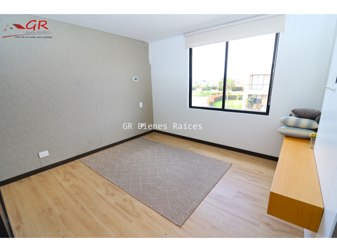 Casa de 3 alcobas en venta en Parcelas, Cota, 169 m² · foto 20 de 24