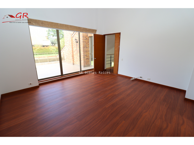 Casa de 4 alcobas en venta en Rozo, Cota, 283 m² · foto 13 de 24