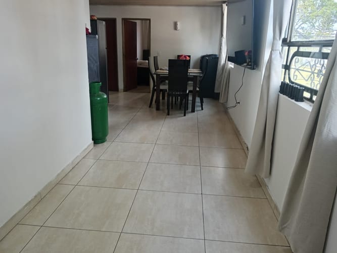Casa de 7 alcobas en venta en Castilla, Bogotá, 240 m² · foto 9 de 9