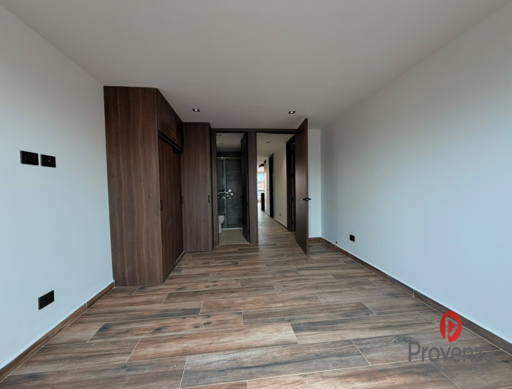 Apartamento en venta en Laureles, Medellín · foto 9 de 18
