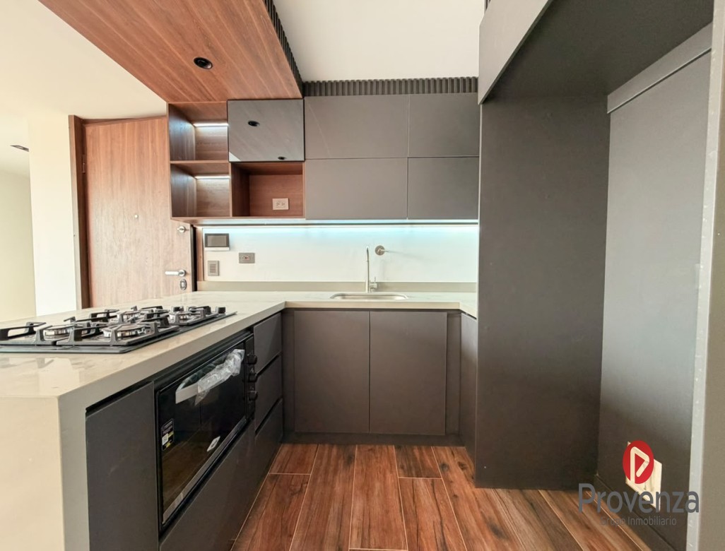 Apartamento en venta en Laureles, Medellín · foto 6 de 18