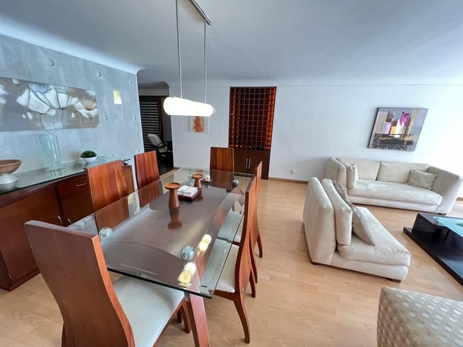 Apartamento de 3 alcobas en venta en Chico, Bogotá, 144 m² · foto 5 de 20