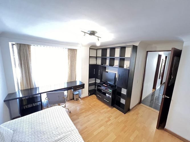 Apartamento de 3 alcobas en venta en Chico, Bogotá, 144 m² · foto 17 de 20