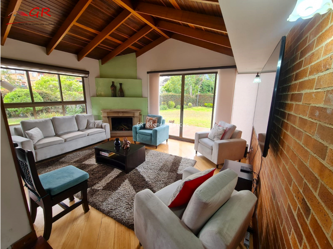 Casa de 4 alcobas en venta en Parcelas, Cota, 1800 m² · foto 5 de 24