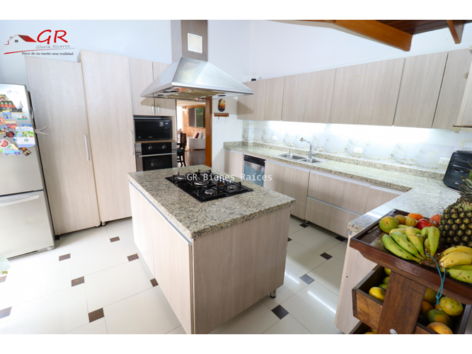 Casa de 4 alcobas en venta en Parcelas, Cota, 1800 m² · foto 9 de 24