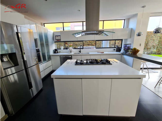 Casa de 4 alcobas en venta en Pueblo Viejo, Cota, 310 m² · foto 5 de 24