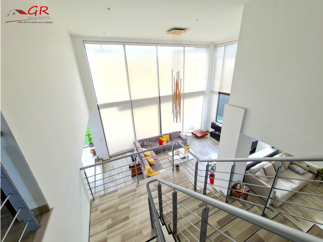 Casa de 4 alcobas en venta en Pueblo Viejo, Cota, 310 m² · foto 8 de 24