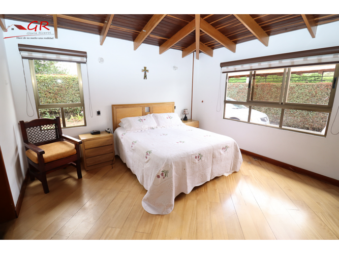 Casa de 4 alcobas en venta en Parcelas, Cota, 1800 m² · foto 19 de 24
