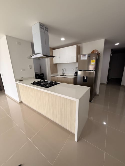 Apartamento de 3 alcobas en venta en La Aurora, Bucaramanga, 85 m² · foto 5 de 18
