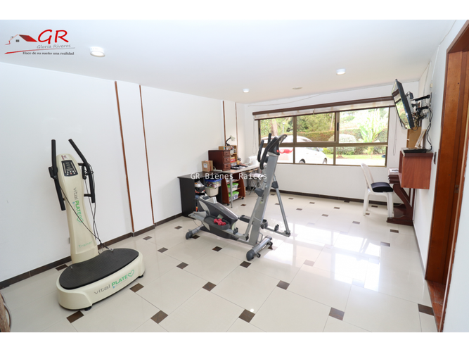 Casa de 4 alcobas en venta en Parcelas, Cota, 1800 m² · foto 23 de 24