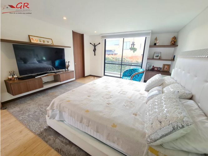 Casa de 3 alcobas en venta en Cota, 290 m² · foto 16 de 24