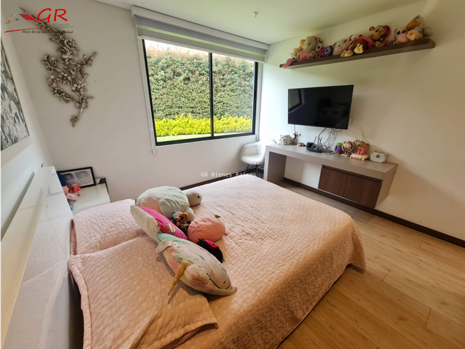 Casa de 3 alcobas en venta en Cota, 290 m² · foto 19 de 24