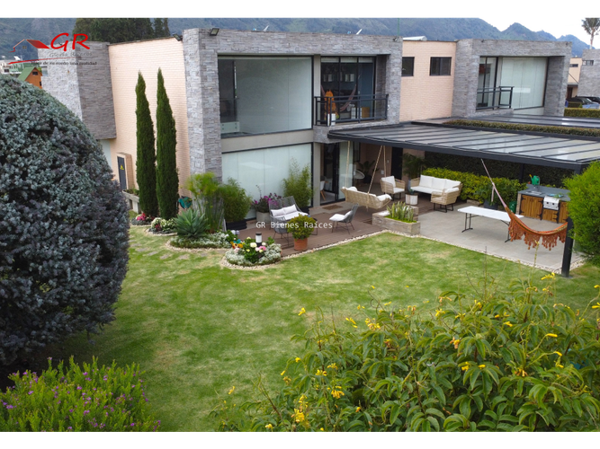 $1.800.000.000 en Conjunto Residencial Serrato