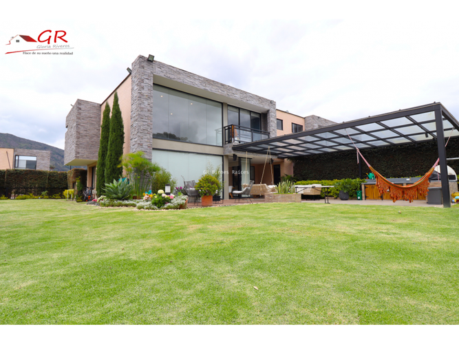 Casa de 3 alcobas en venta en Cota, 240 m² · foto 5 de 24