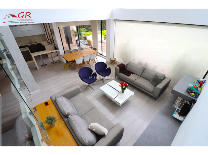 Casa de 3 alcobas en venta en Cota, 240 m² · foto 7 de 24