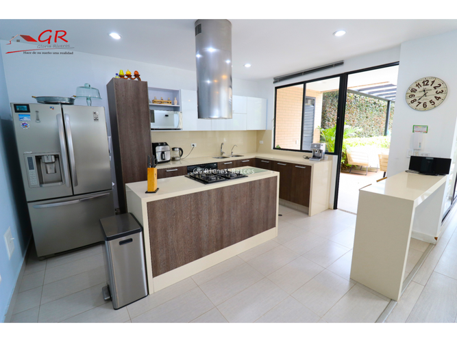 Casa de 3 alcobas en venta en Cota, 240 m² · foto 11 de 24