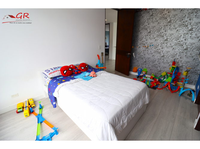 Casa de 3 alcobas en venta en Cota, 240 m² · foto 17 de 24