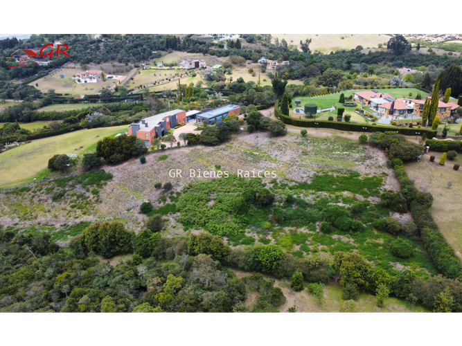 Lote en venta en Sindamanoy, Chía, 10586 m² · foto 9 de 24