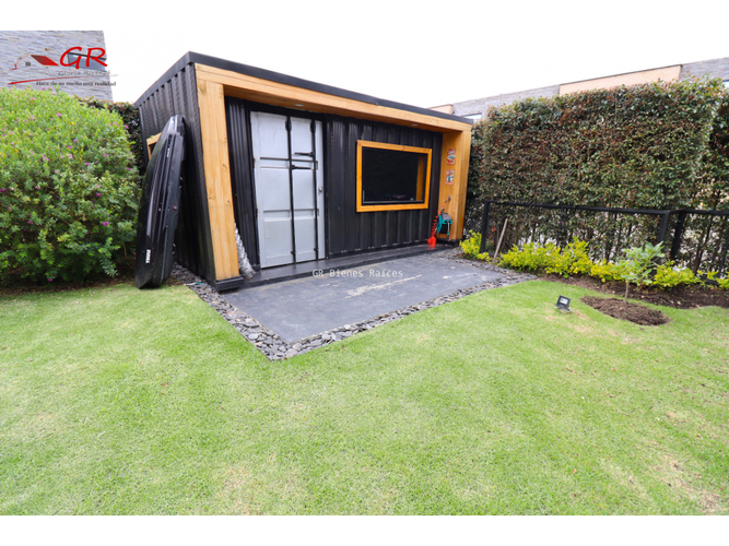 Casa de 3 alcobas en venta en Cota, 240 m² · foto 23 de 24
