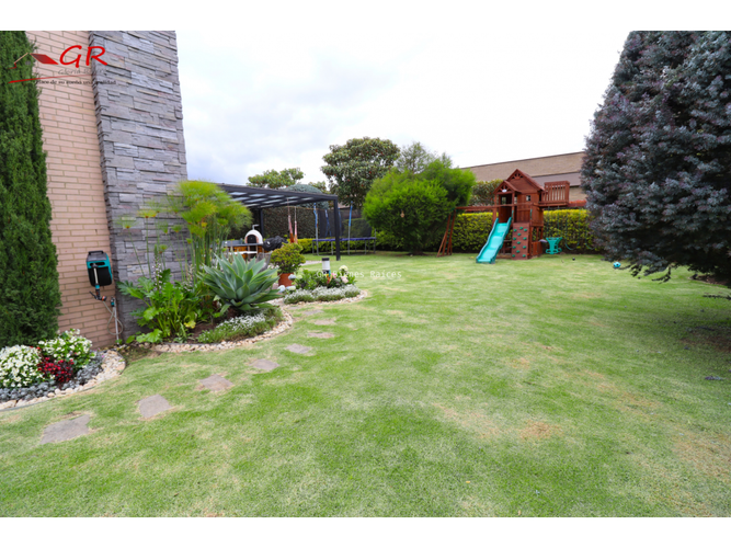 Casa de 3 alcobas en venta en Cota, 240 m² · foto 24 de 24