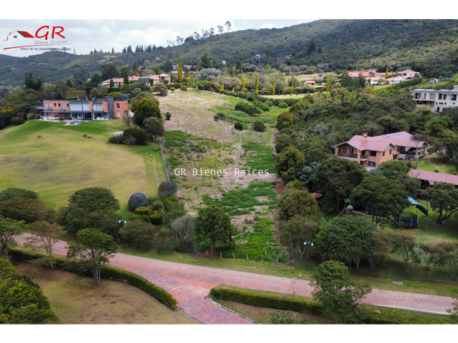 Lote en venta en Sindamanoy, Chía, 10586 m² · foto 16 de 24