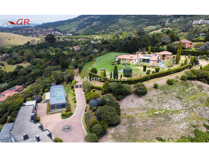 Lote en venta en Sindamanoy, Chía, 10586 m² · foto 18 de 24