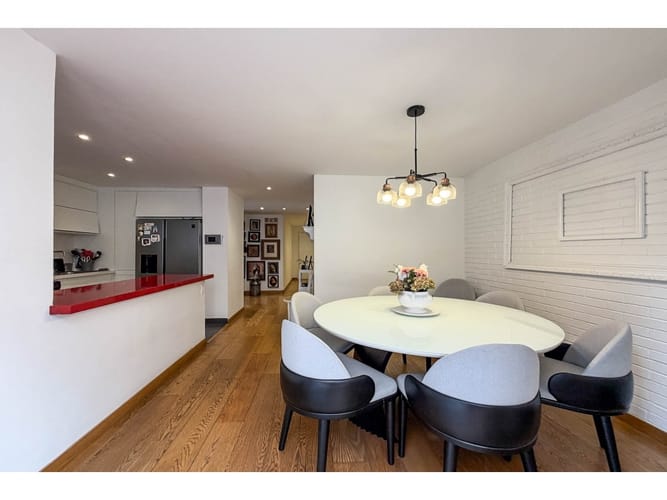 Apartamento de 3 alcobas en venta en Santa Bibiana, Bogotá, 131 m² · foto 10 de 24