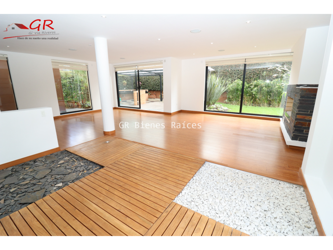 Casa de 4 alcobas en arriendo en Parcelas, Cota, 398 m² · foto 6 de 24