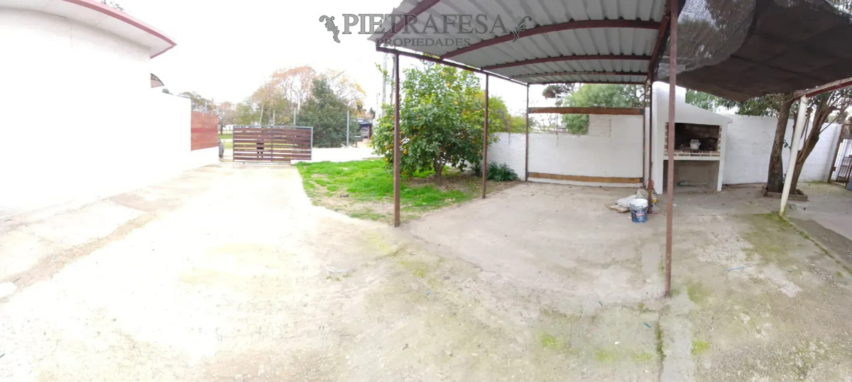 Casa en alquiler, 1 dormitorio, 1 baño, patio, cochera. Lagomar. · Foto 9