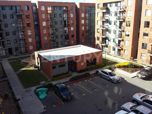 Apartamento en venta en Ub Calatrava, Chía · foto 2 de 18
