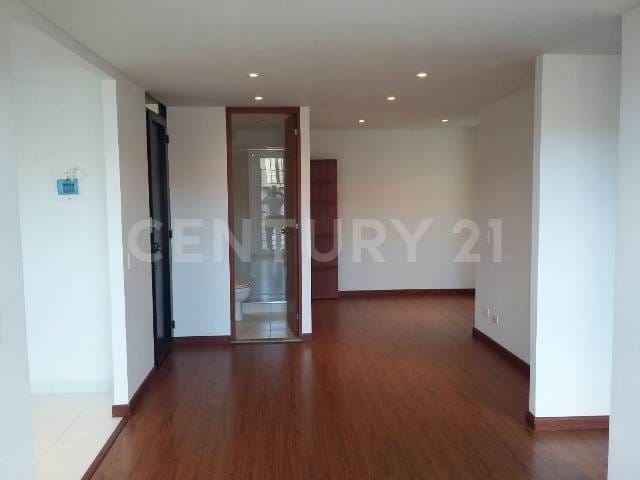 Apartamento en venta en Ub Calatrava, Chía · foto 3 de 18