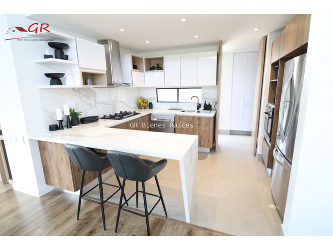 Casa de 3 alcobas en venta en Cota, 192 m² · foto 8 de 24