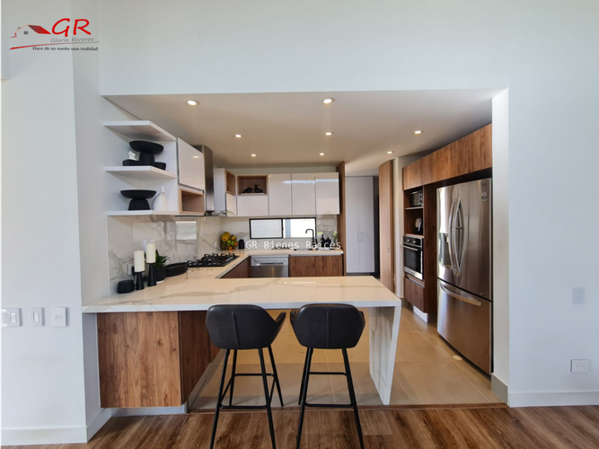 Casa de 3 alcobas en venta en Cota, 192 m² · foto 10 de 24