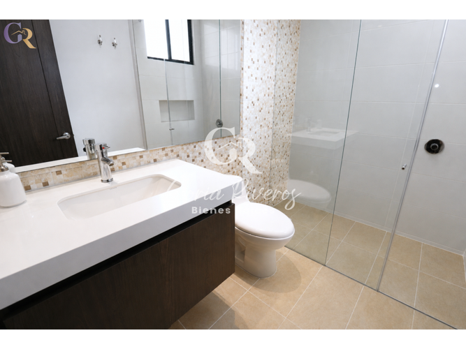 Casa de 3 alcobas en venta en Parcelas, Cota, 173 m² · foto 14 de 24