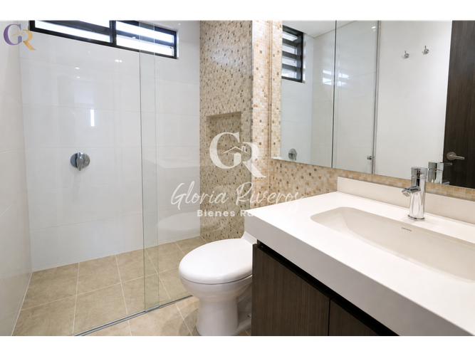 Casa de 3 alcobas en venta en Parcelas, Cota, 173 m² · foto 17 de 24