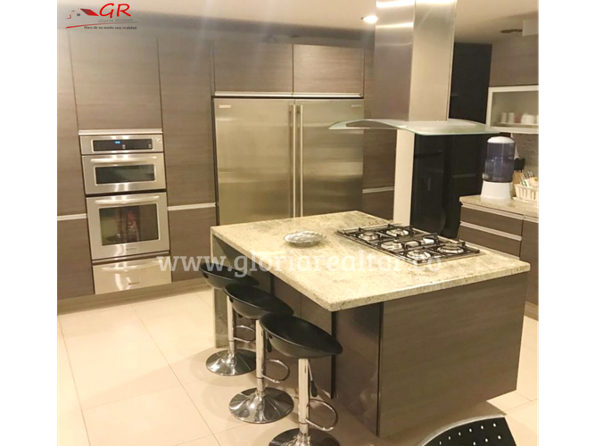 Casa de 5 alcobas en venta en Parcelas, Cota, 396 m² · foto 8 de 24