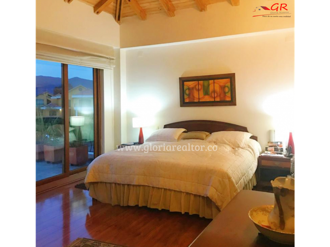 Casa de 5 alcobas en venta en Parcelas, Cota, 396 m² · foto 10 de 24