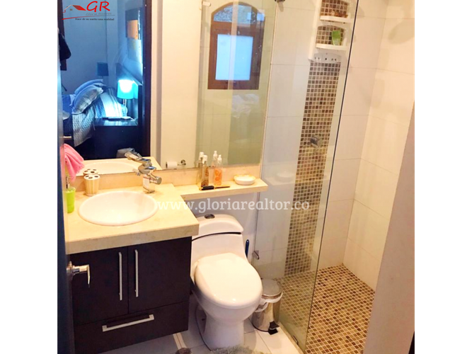 Casa de 5 alcobas en venta en Parcelas, Cota, 396 m² · foto 16 de 24