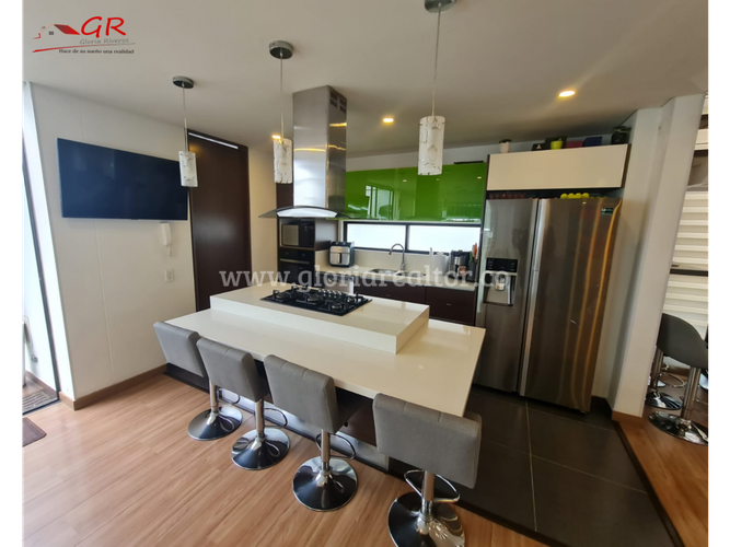 Casa de 3 alcobas en venta en Pueblo Viejo, Cota, 195 m² · foto 7 de 24