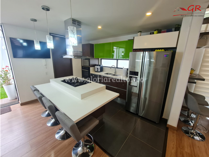 Casa de 3 alcobas en venta en Pueblo Viejo, Cota, 195 m² · foto 8 de 24