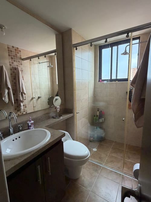 Apartamento de 3 alcobas en arriendo en La Calleja, Bogotá, 132 m² · foto 14 de 18